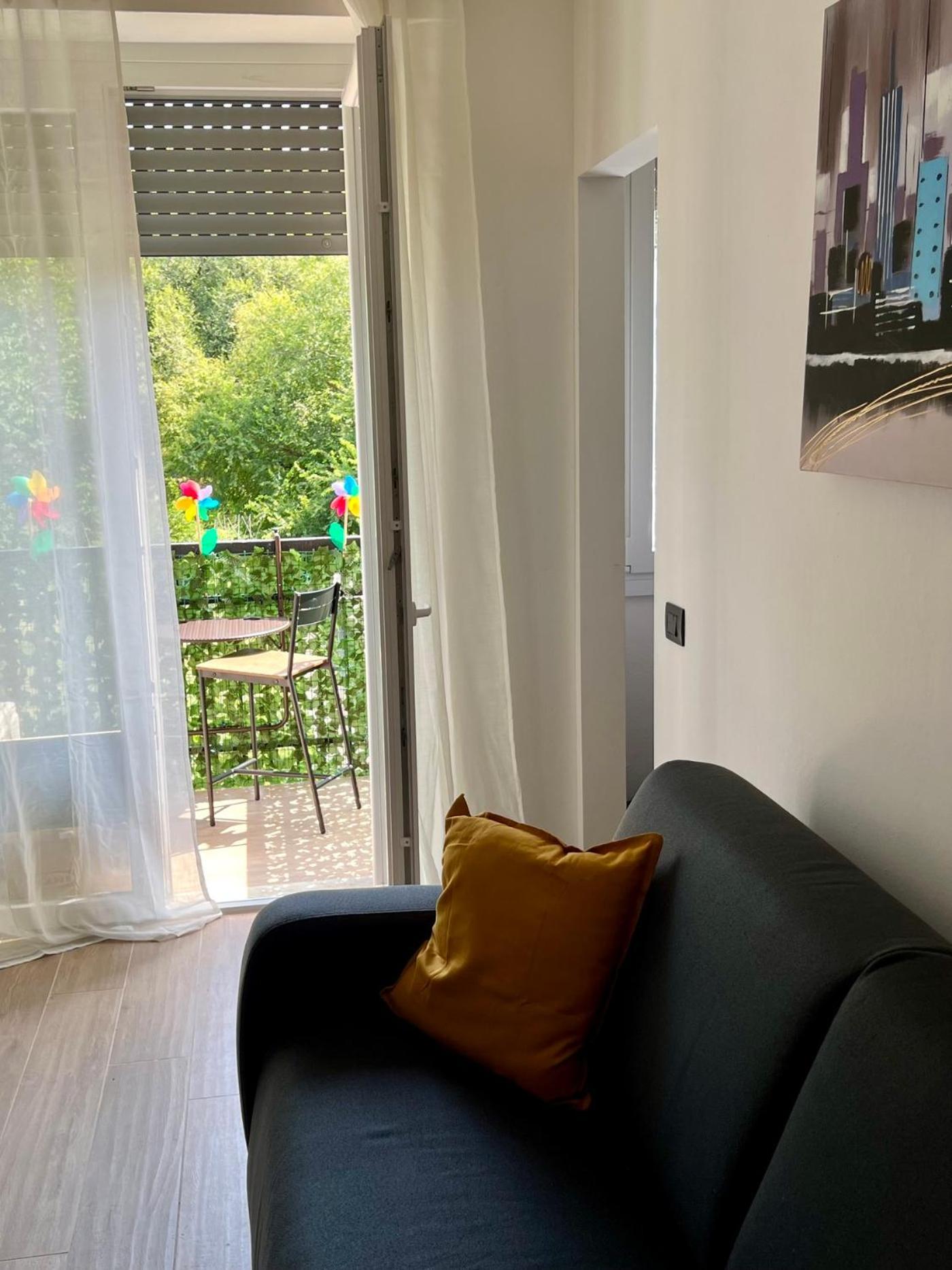 Moderno Ed Elegante Loft Con Balcone Daire Milano Dış mekan fotoğraf