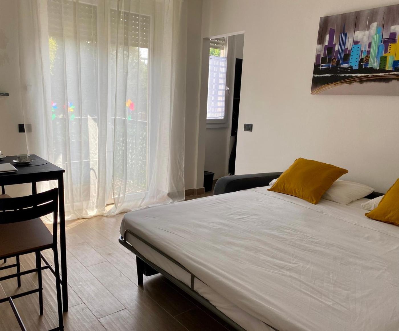 Moderno Ed Elegante Loft Con Balcone Daire Milano Dış mekan fotoğraf